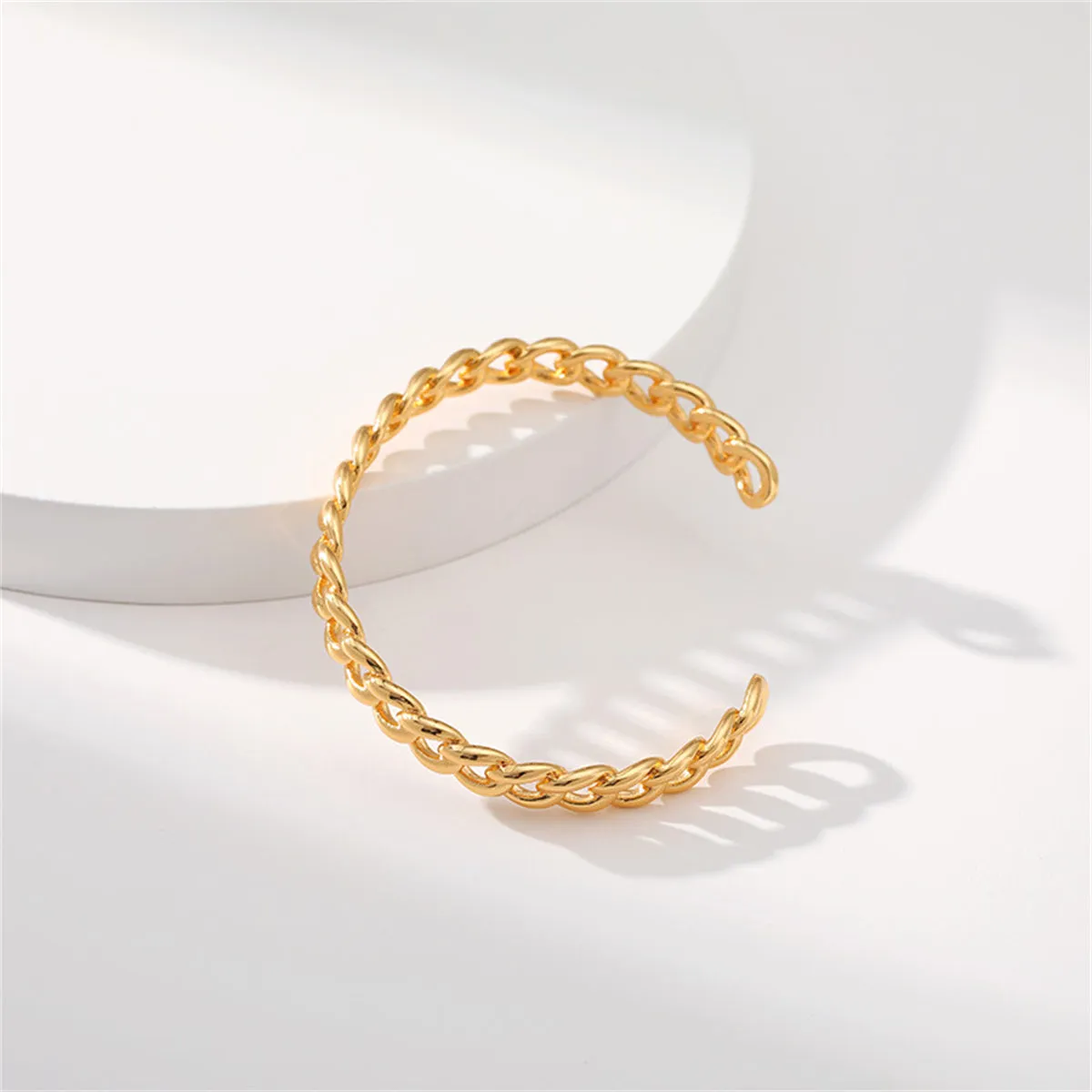 18K Gold-Plated Curb Chain Cuff