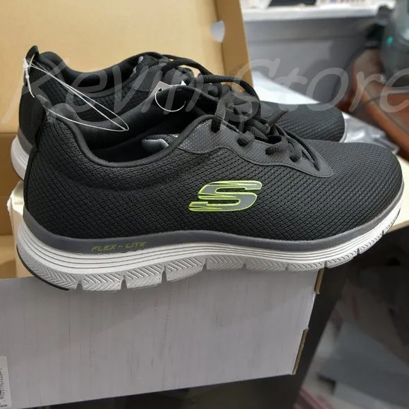 BLACK NWT Skechers Men's Flex Lite Advantage Shoe