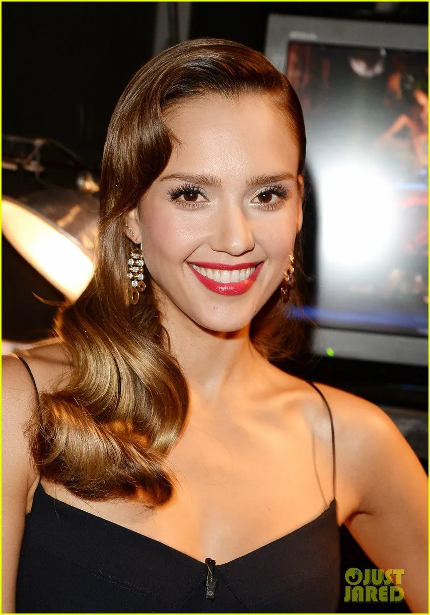 Black White Jessica Alba Tea Length Dress Spaghetti Straps Prom Celebrity Evening Dress Spike TV Guys Choice Awards