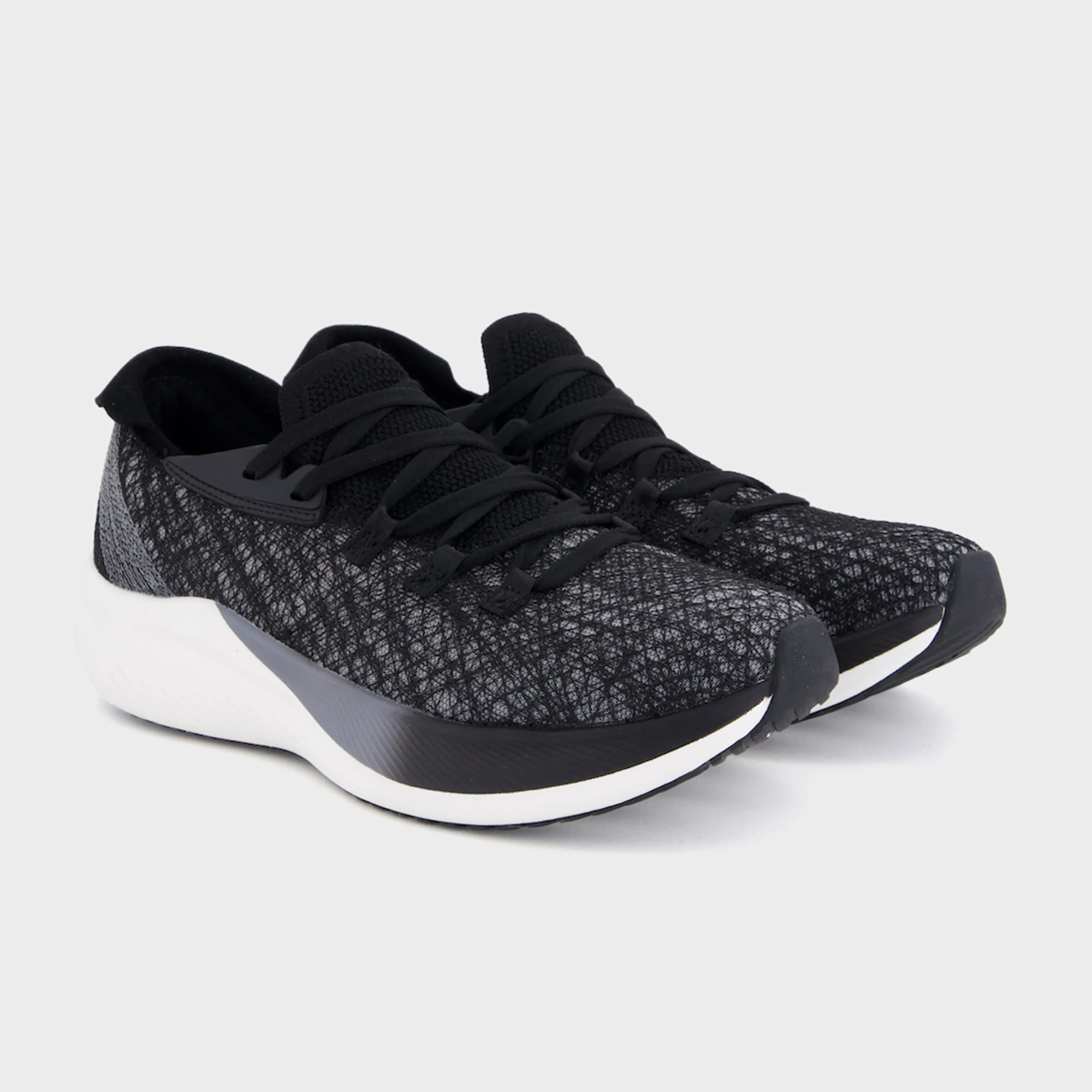 Black XLR8 Arc Running Shoe