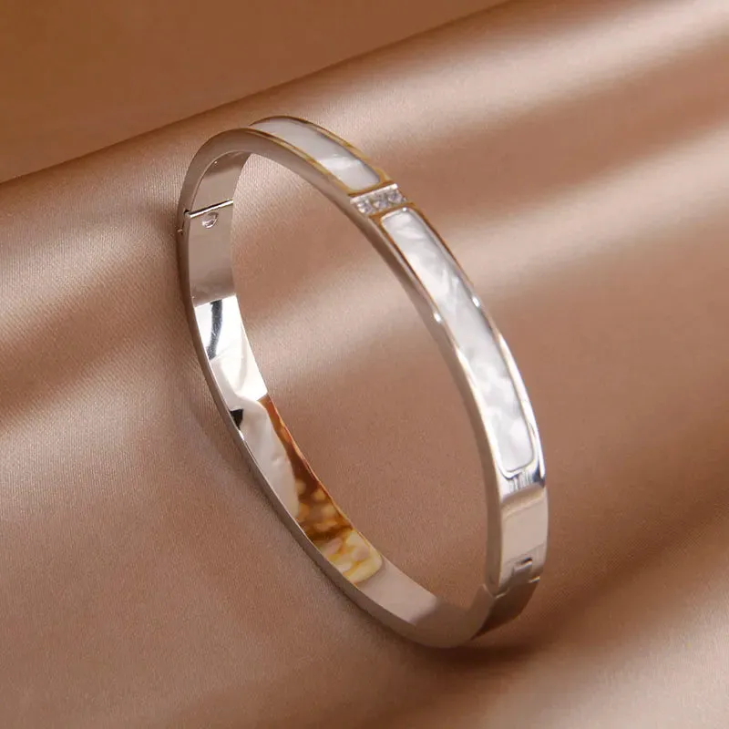 Classic Stainless Steel Letter B Charm Bracelet