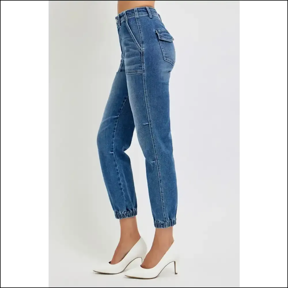 Jogger Jeans: Risen High Enough to Hide my Snacking Secrets 😜👖