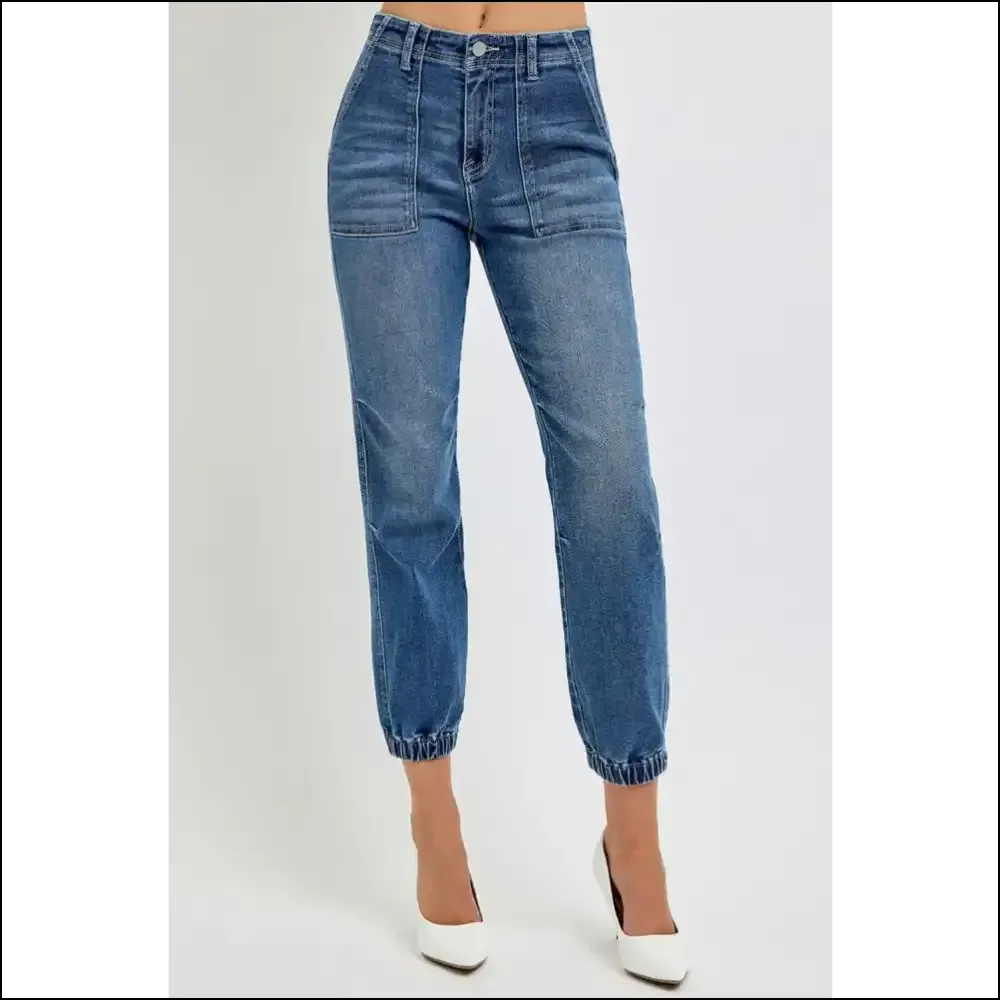 Jogger Jeans: Risen High Enough to Hide my Snacking Secrets 😜👖