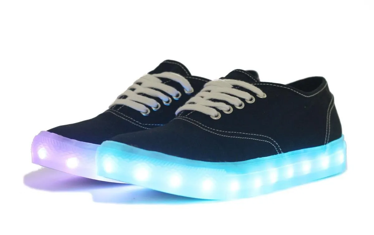 Jordan05 Low LED Lace-Up Sneaker Black