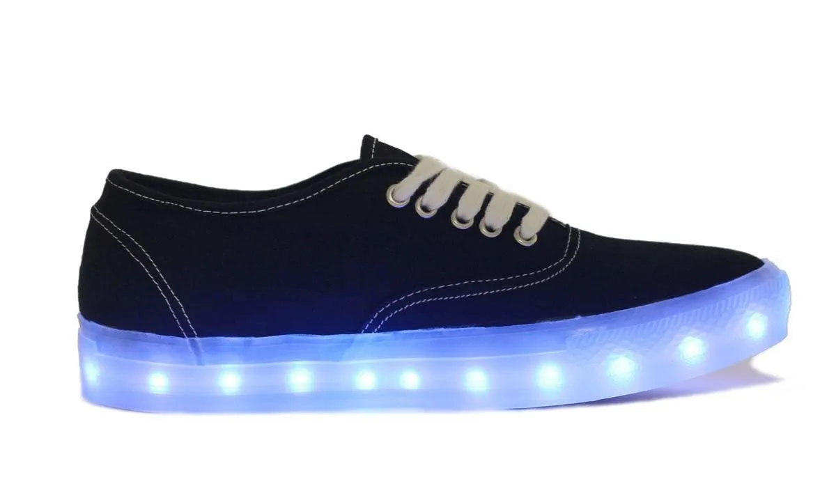 Jordan05 Low LED Lace-Up Sneaker Black