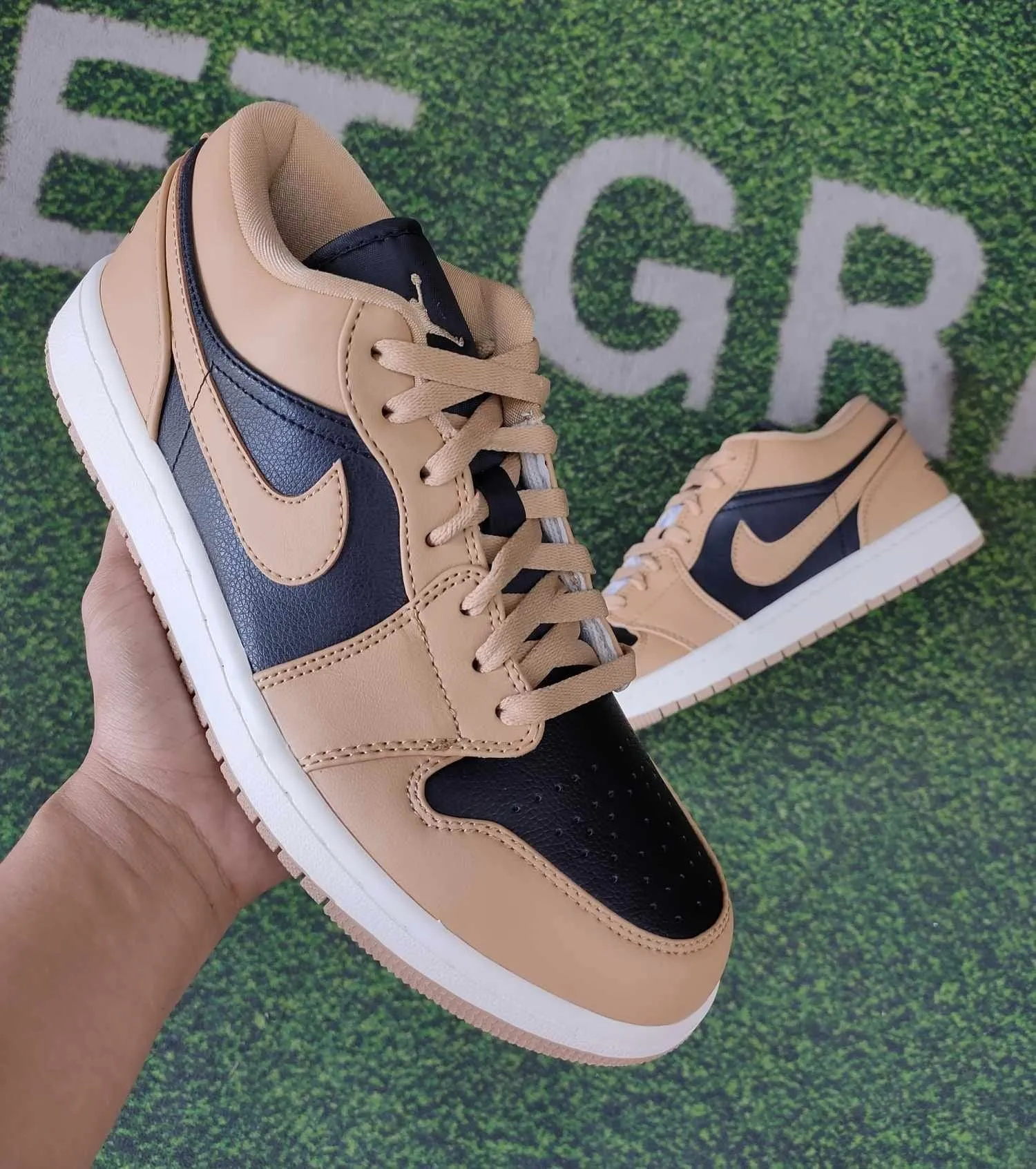 Jordan1 Low "Desert Black Sail"