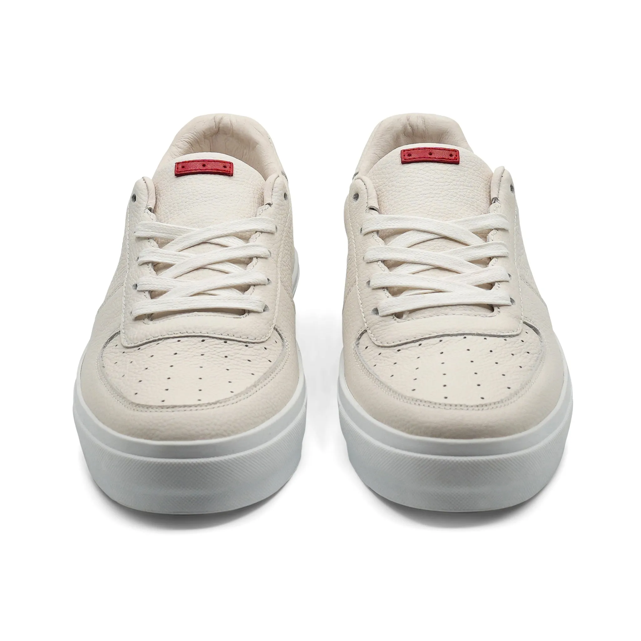 Lomax / White / White