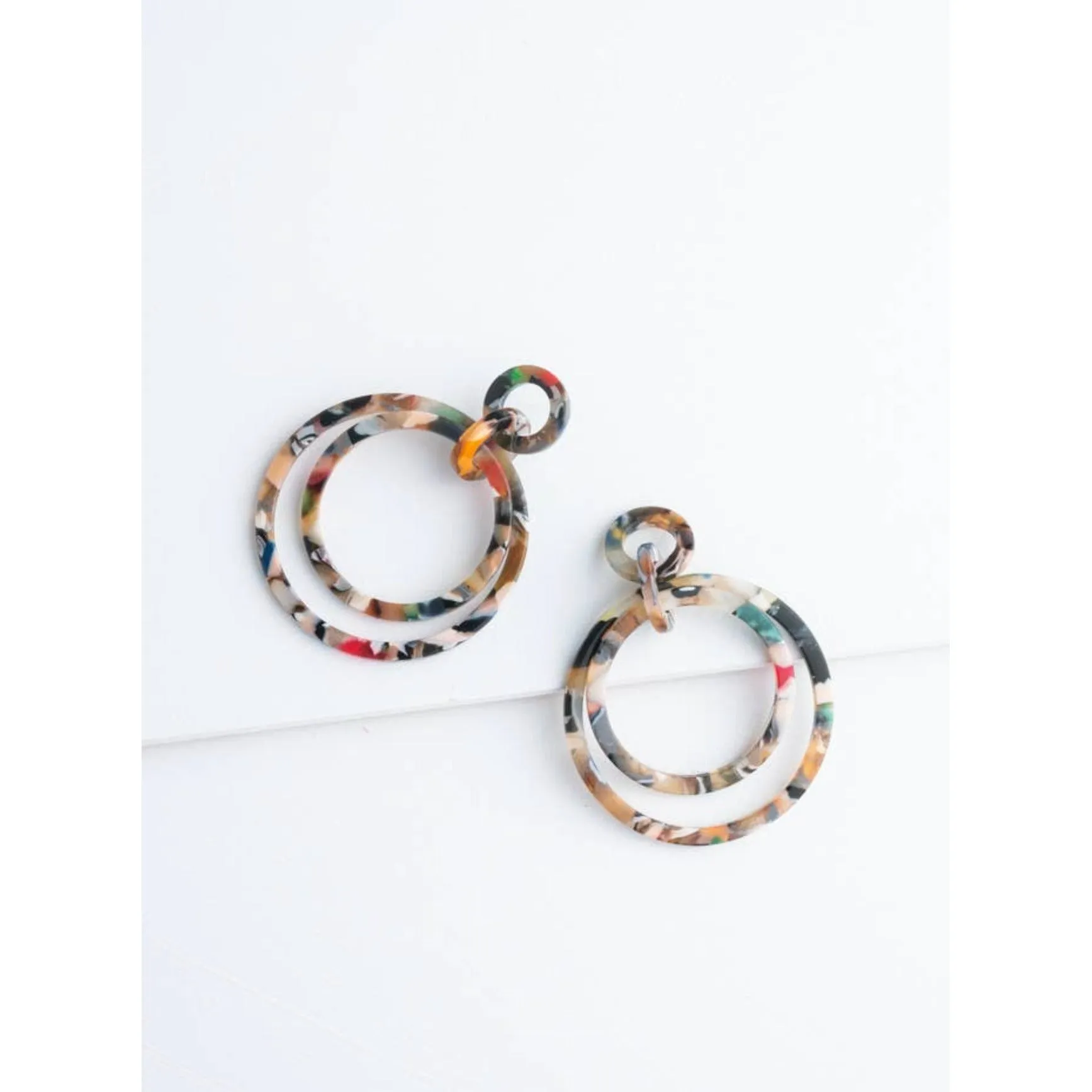Margot Resin Dangle Earrings