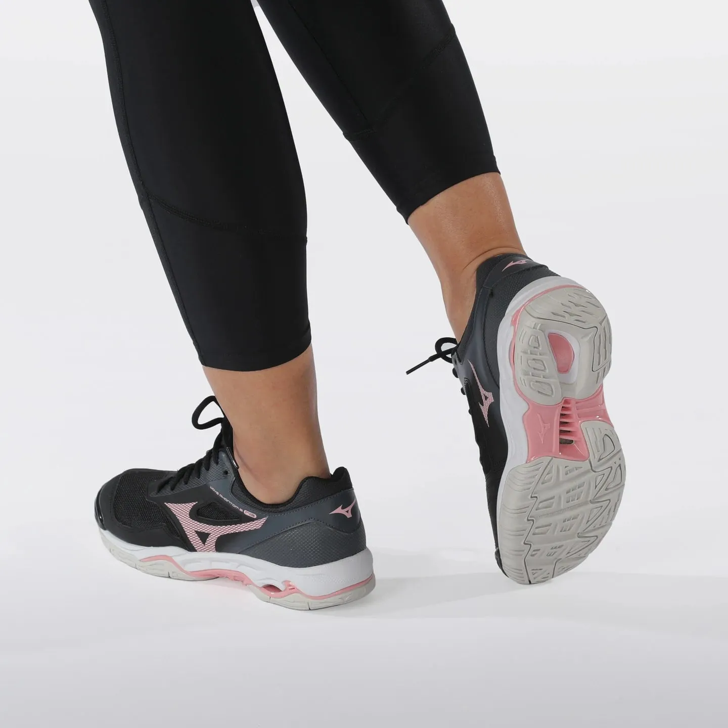 Mizuno Wave Phantom 2 NB (Women’s)