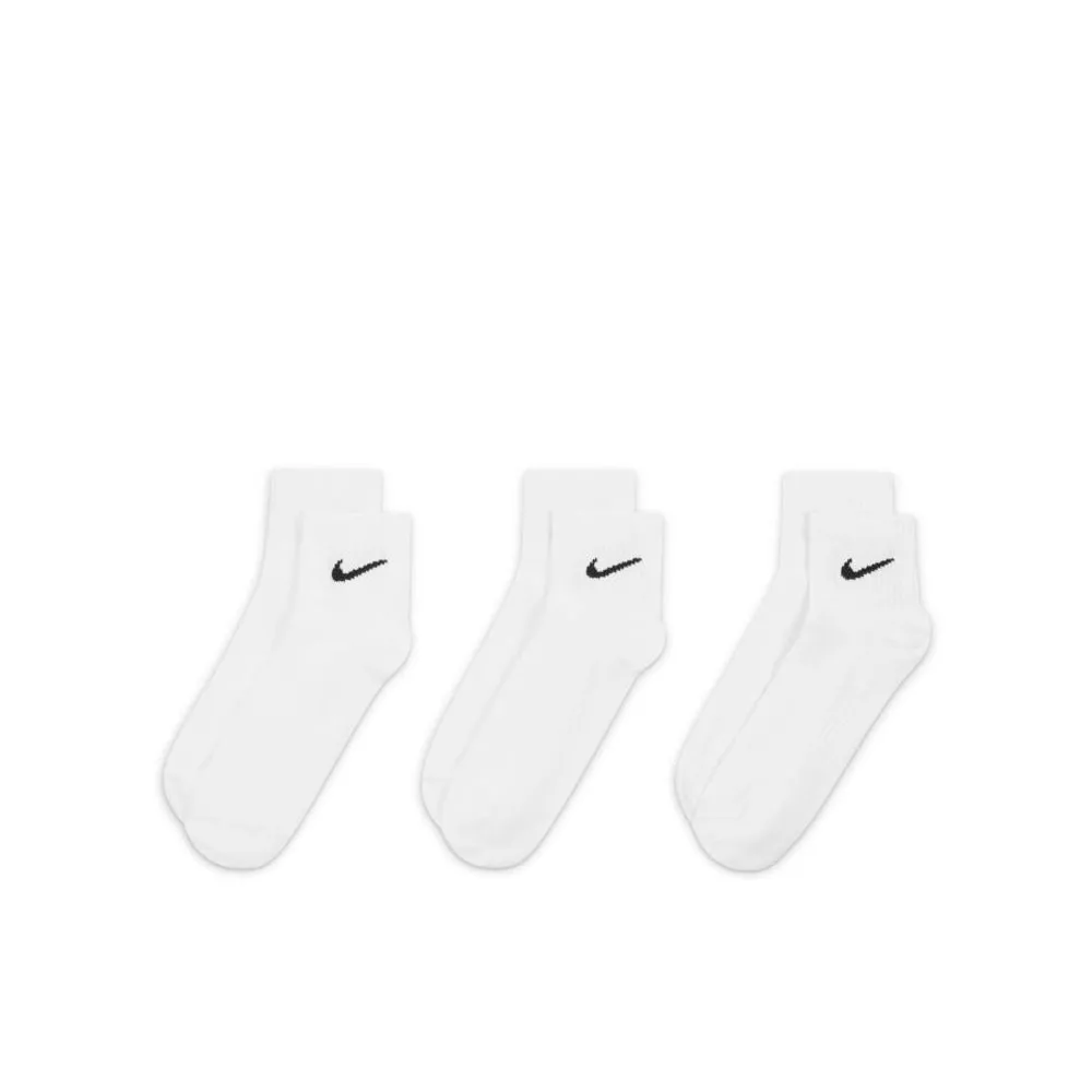 Nike Everyday Lightweight Training Ankle Socks (3 Pairs)