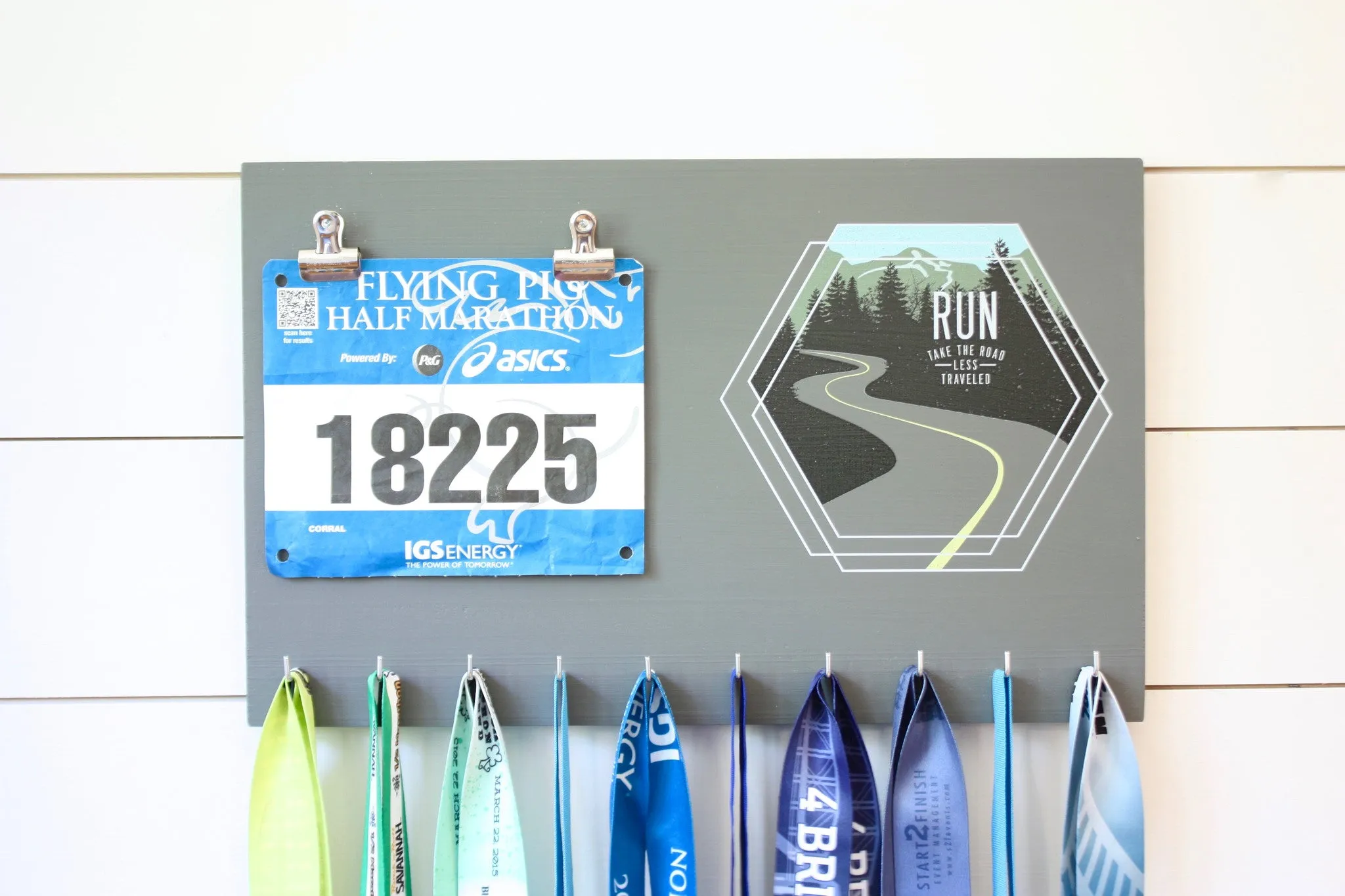 Race Bib & Medal Holder - Run Take the road less traveled