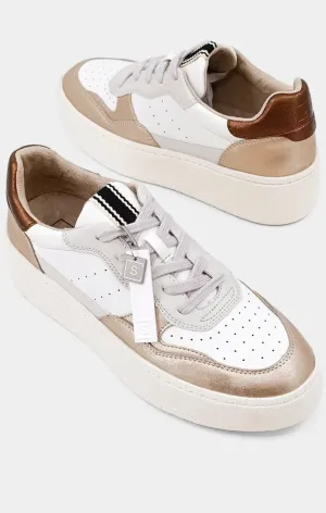 Sheena Sneaker