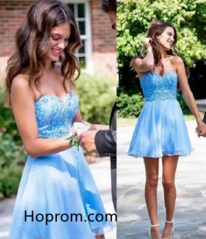 Short A-Line Homecoming Dresses Blue Tulle Off The Shoulder Graduation Dresses