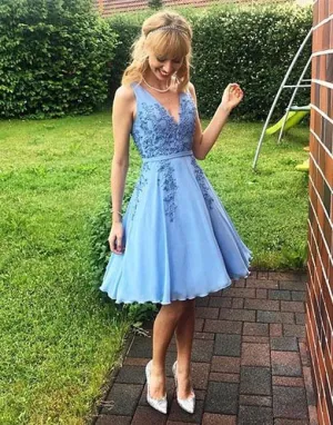Sky Blue V-neck Lace Applique Prom Homecoming Dresses