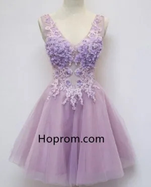 Sleeveless Purple V-Neck Homecoming Dress with Appliques