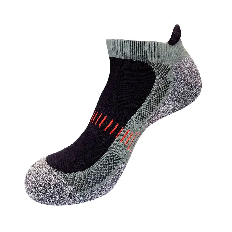 Thick Towel Bottom Sports Socks: Warm and Durable for Outdoor Activities
