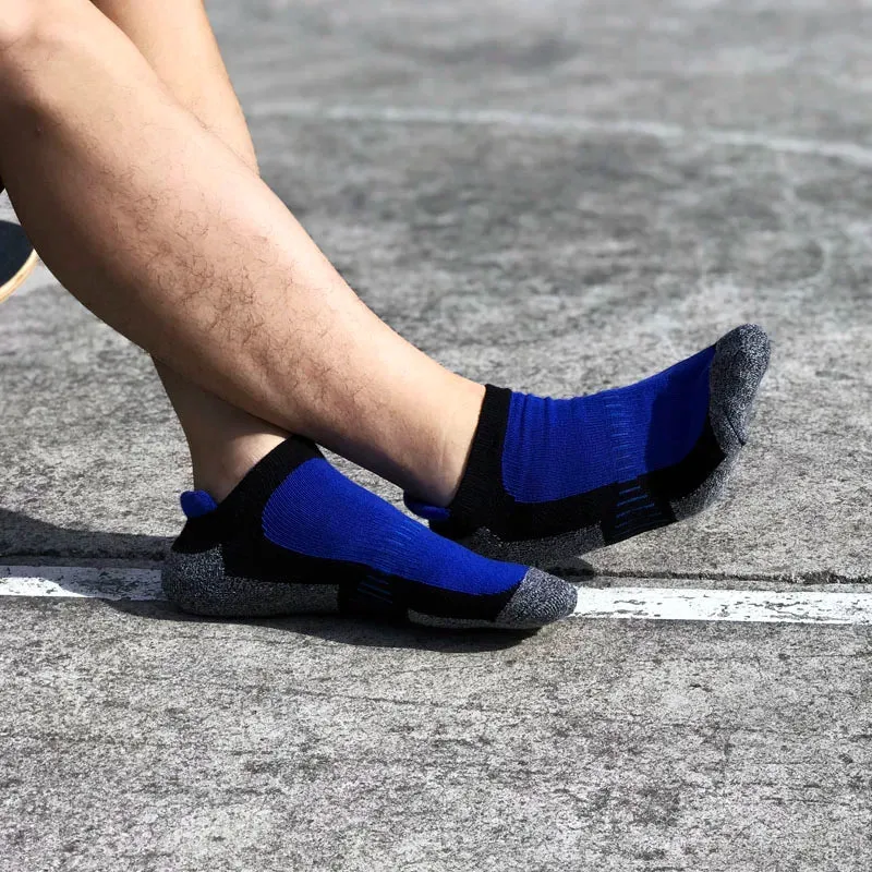 Thick Towel Bottom Sports Socks: Warm and Durable for Outdoor Activities