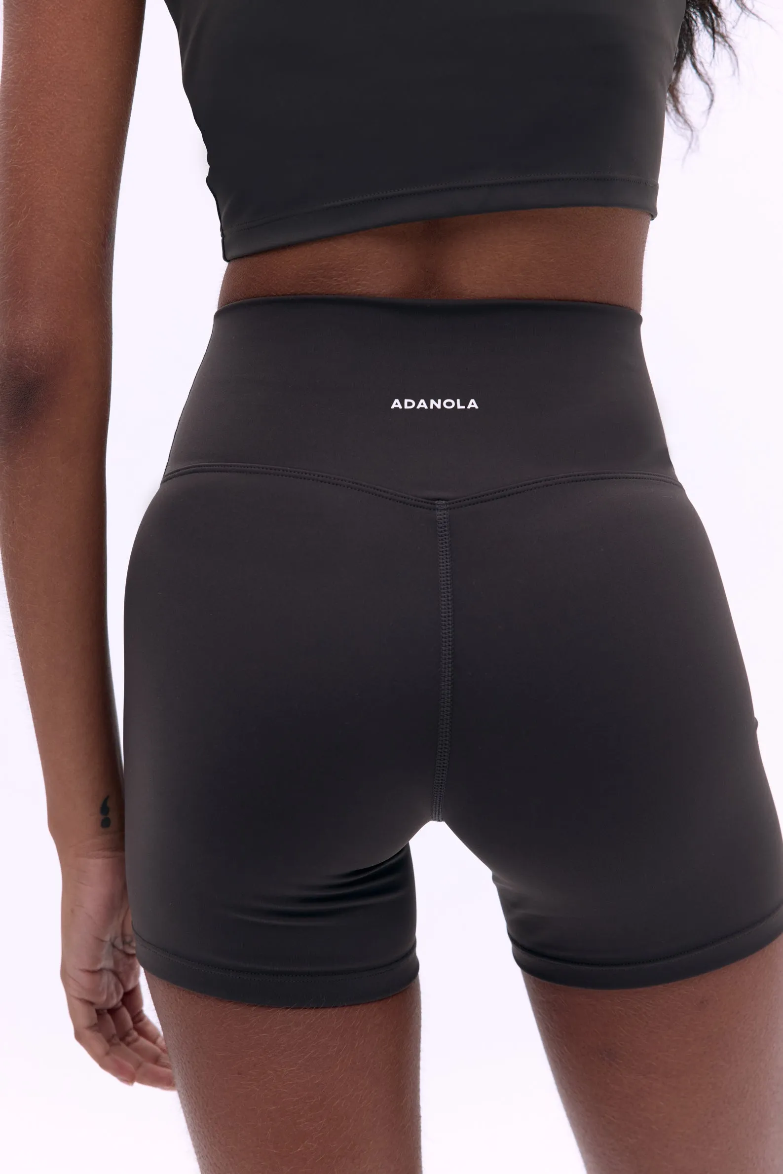 Ultimate Ultra Crop Shorts - Coffee Bean