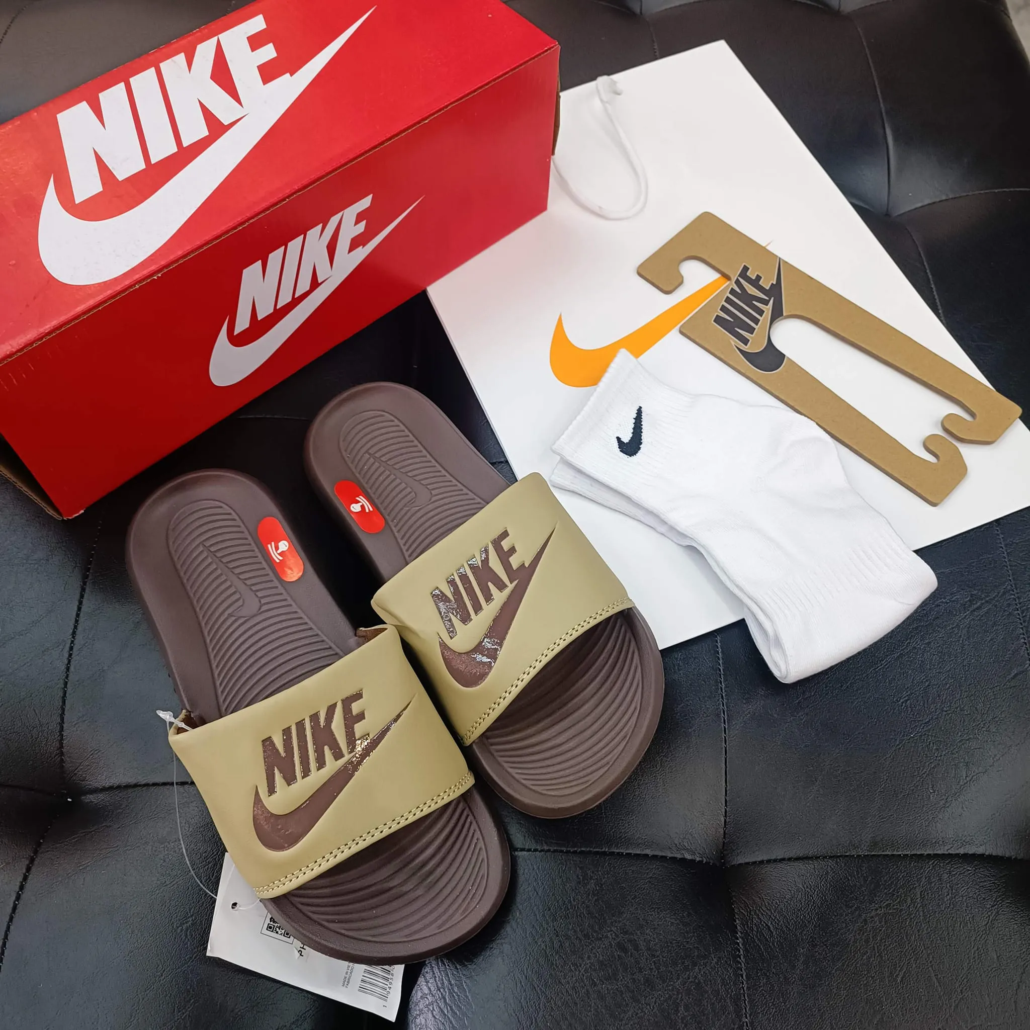 Victory Slides For Women