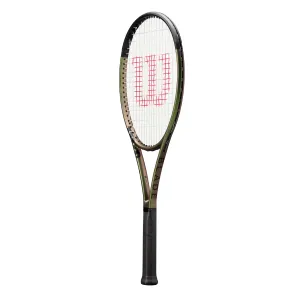 Wilson Blade 98 (16x19) v8 Tennis Racket