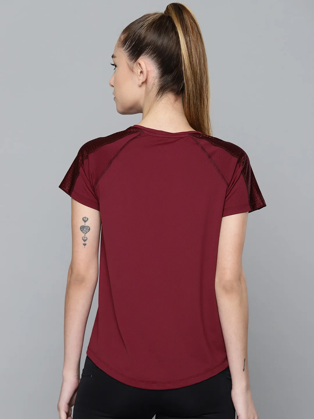 Women's Design Sleeves Training Maroon T-shirt