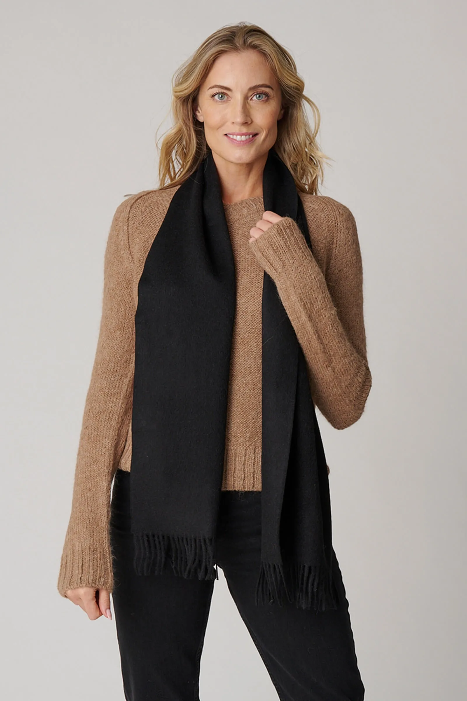 Women's Solid Scarf