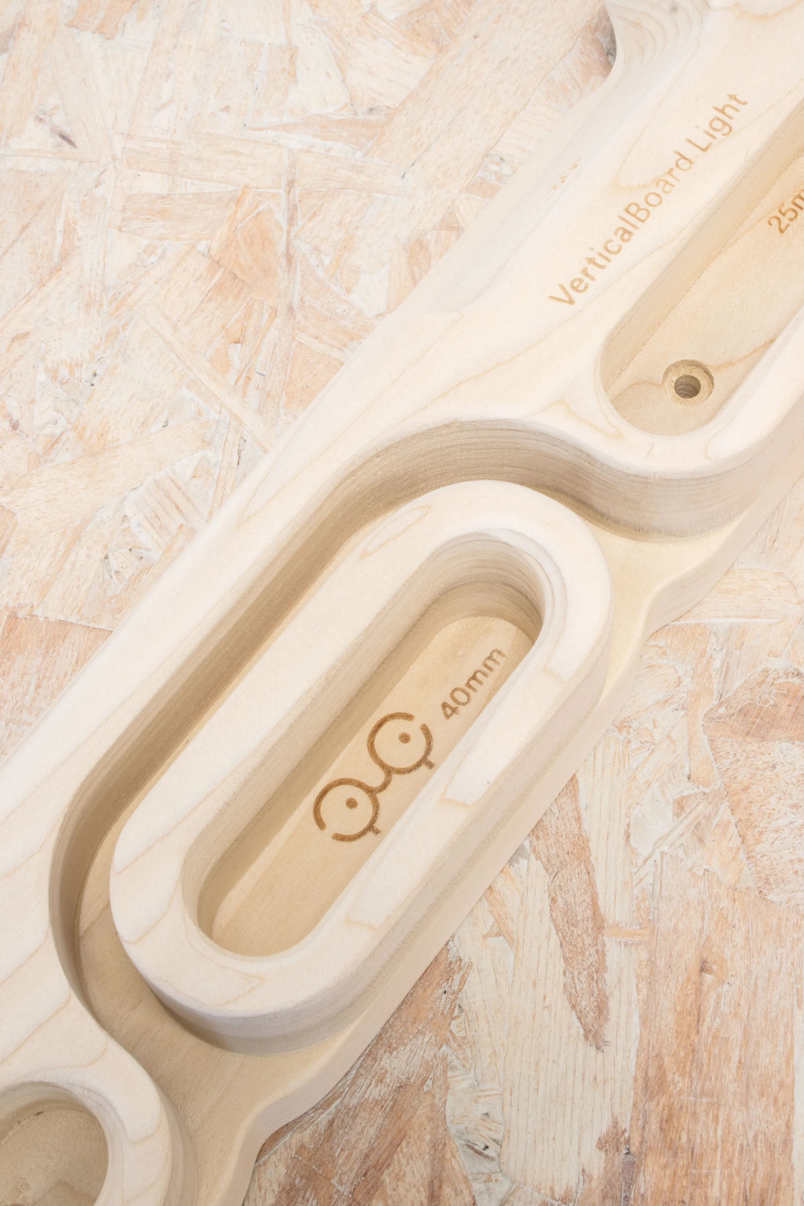 YY - Vertical Board Light